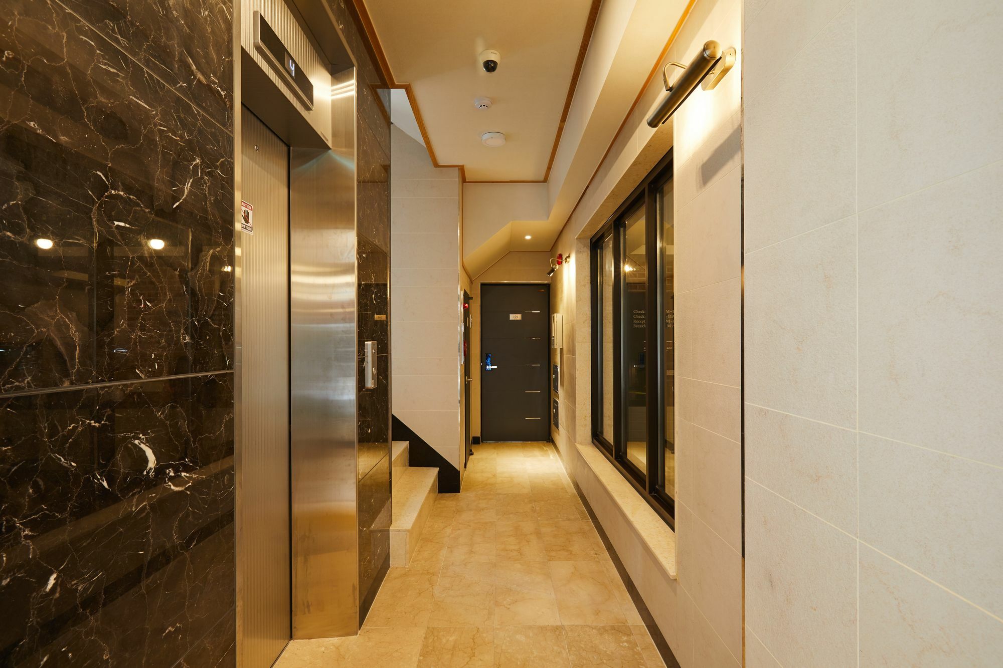 סיאול Red Stone Guesthouse מראה חיצוני תמונה